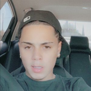 Meet your Posher, Dillon